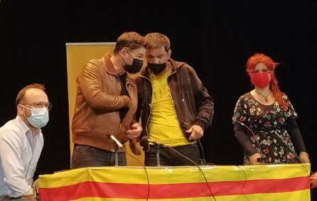 Gabriel Rufián antes de la presentación del libro.