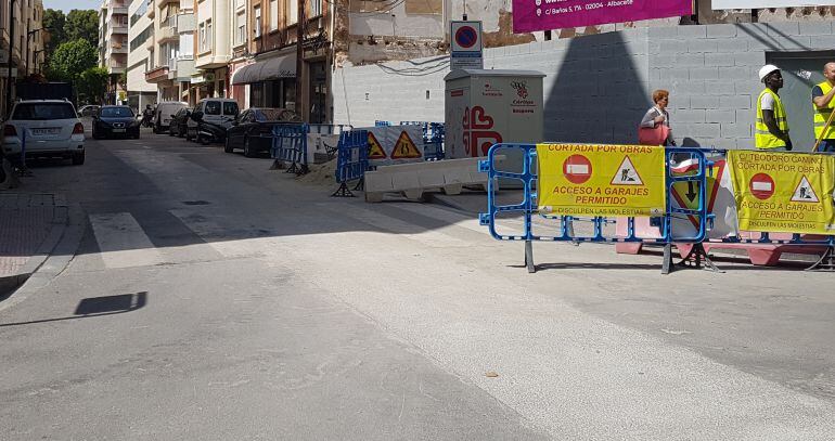 Teodoro Camino sigue cortada por obras