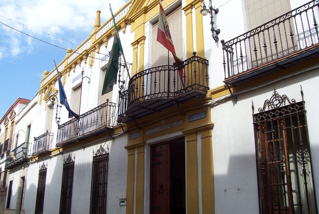 Fachada del Ayuntamiento de Arjonilla.