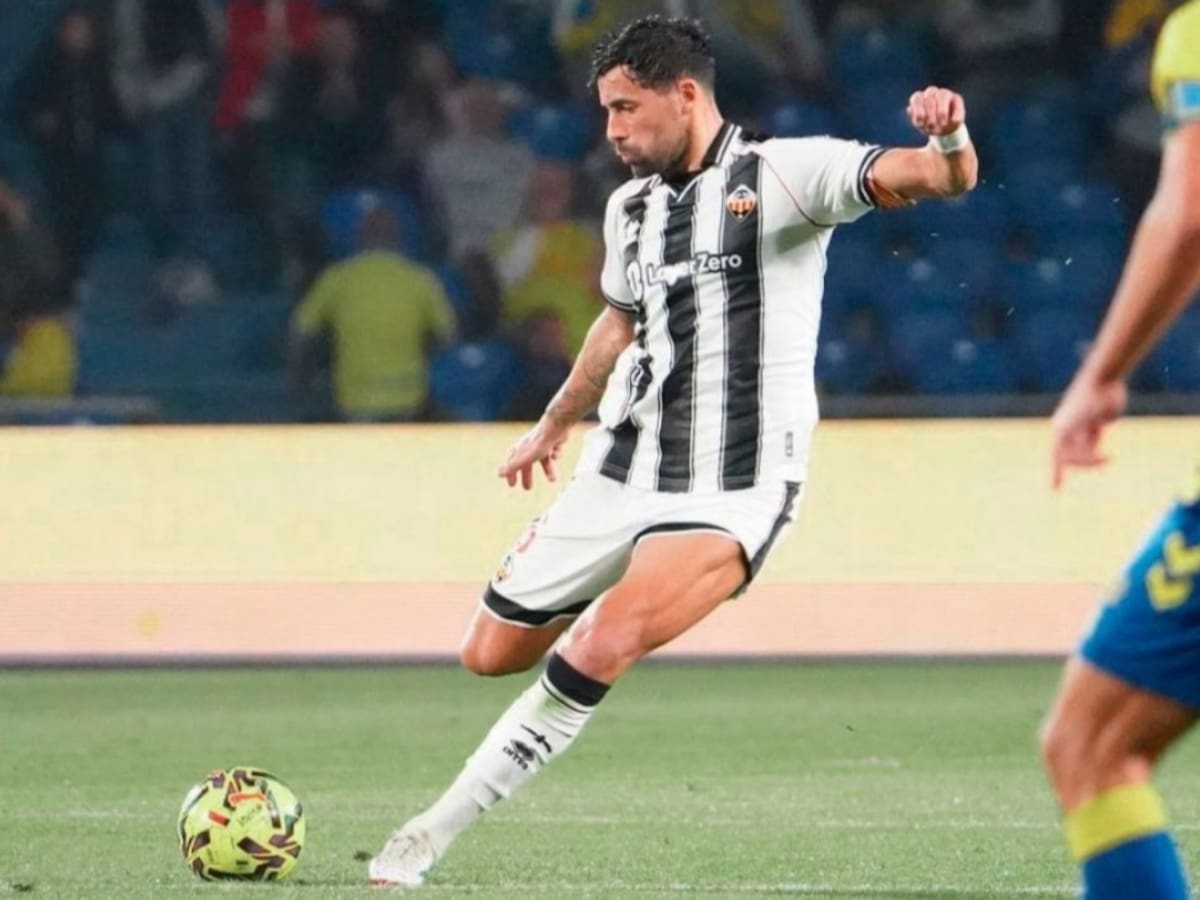 El Castellón salva 'in extremis' un punto de líder en Las Palmas