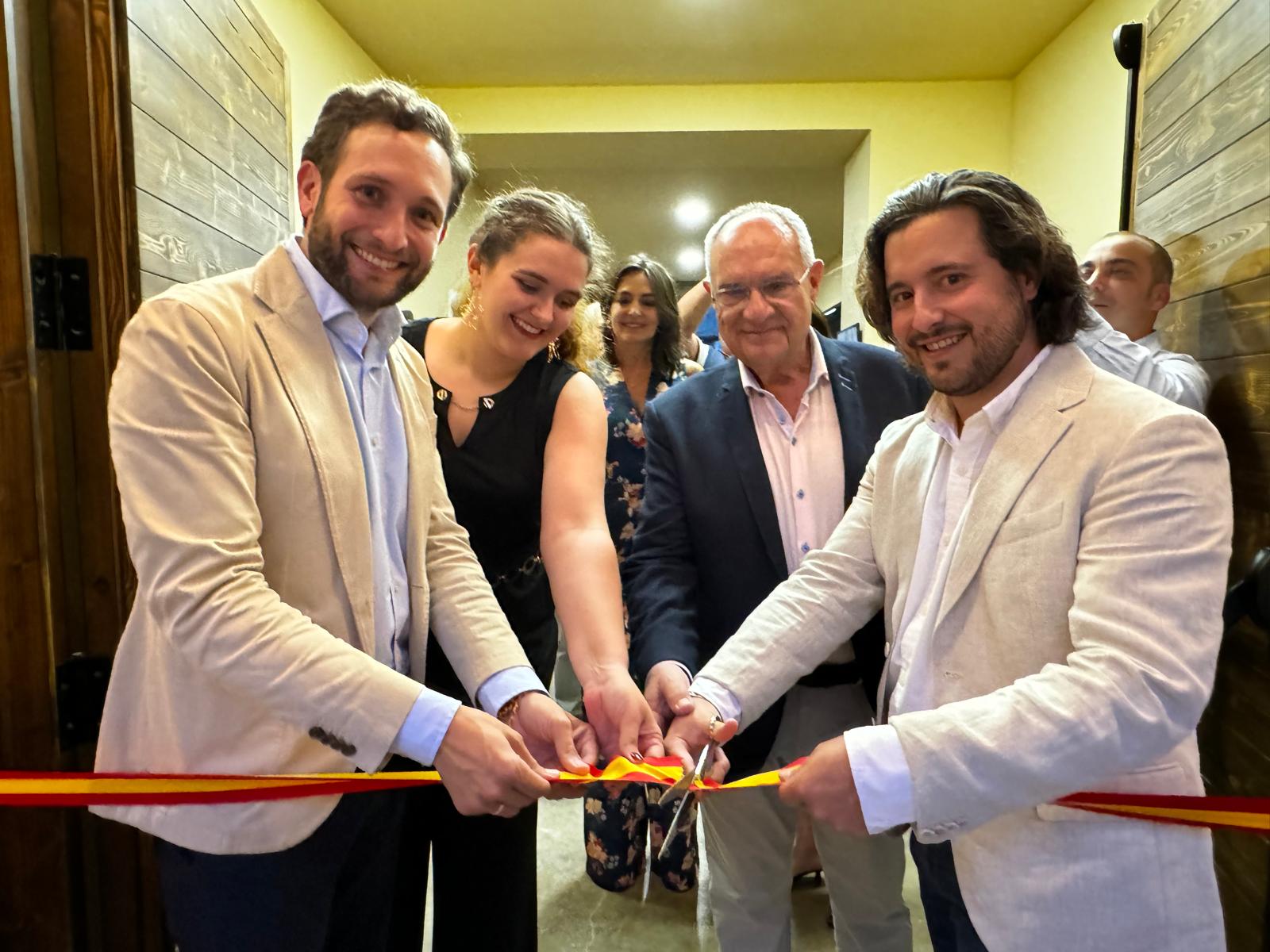 Inauguración del corral de comedias de Robres