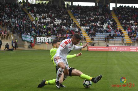 Bastos destacó ante el Córdoba CF