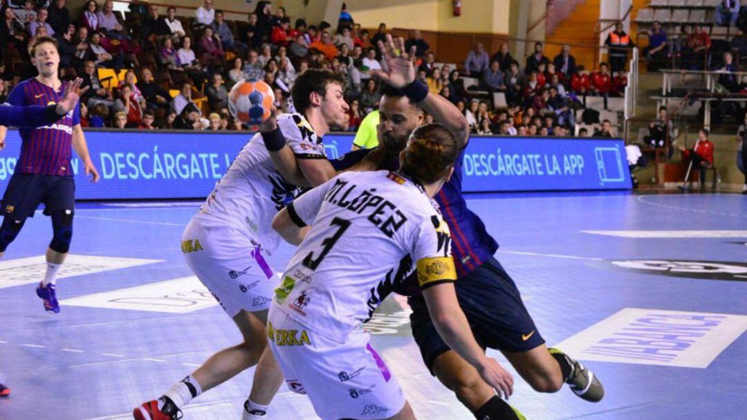 David Fernández destacó en ataque y en defensa