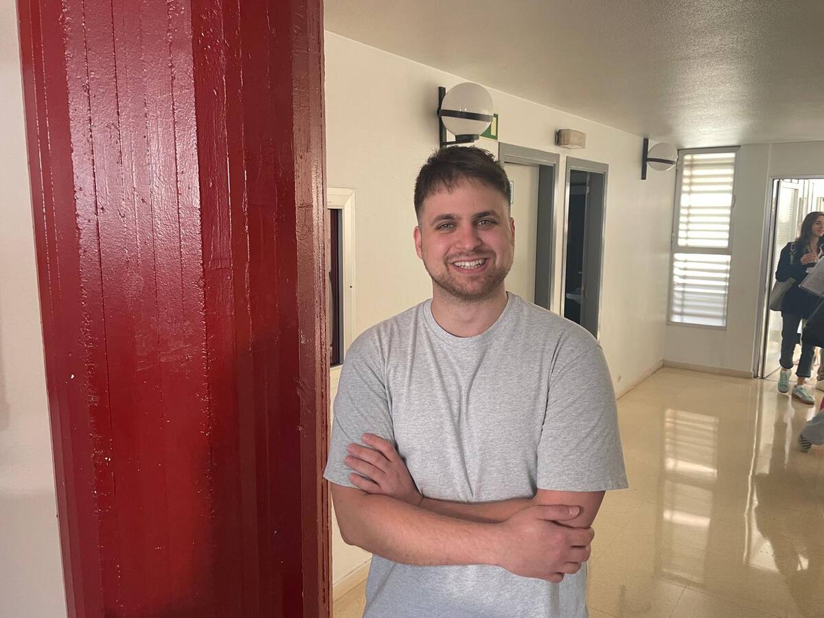 Más de 300 MIR comienzan su andadura profesional en Aragón - Hora 14 Aragón (08/05/2024)