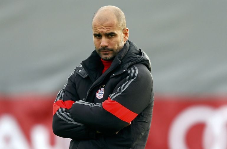Pep Guardiola, durante un entrenamiento con el Bayern 