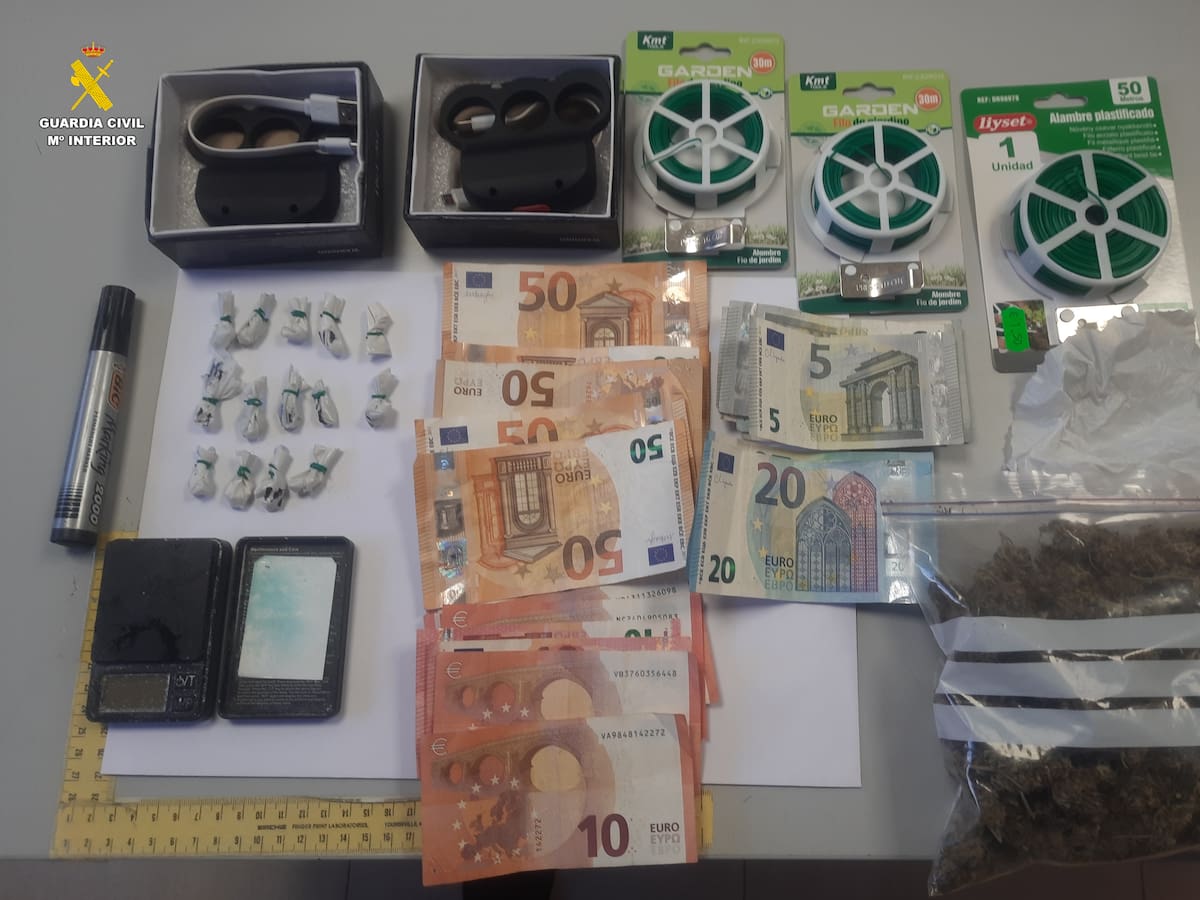 Desarticulado punto de venta de drogas en Carcaixent