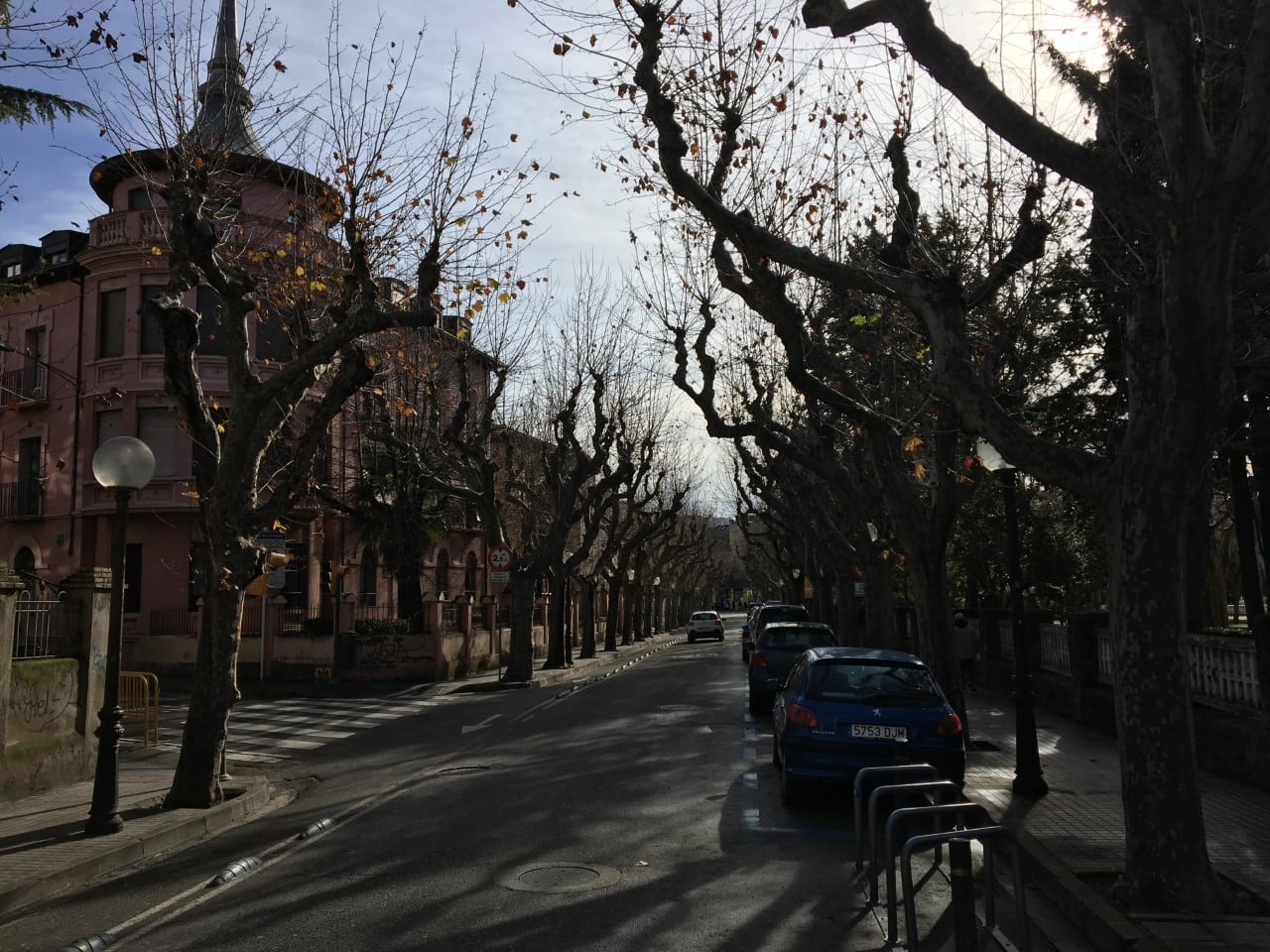 Calle del Parque en la ciudad de Huesca