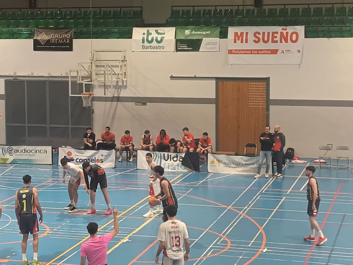 Letra Corpórea Barbastro pierde con Valls y tendrá que seguir luchando por la permanencia ( 80-96)