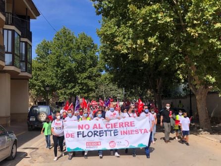 Manifestación en contra del cierre de Florette