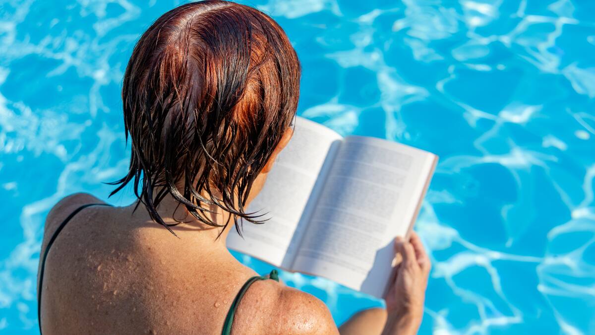 Hablamos con la poetisa Raquel Calué