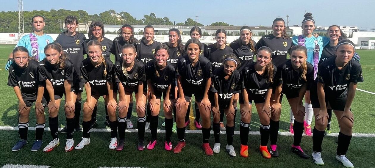 El CC Alcoy femenino se estrena en la categoría Senior