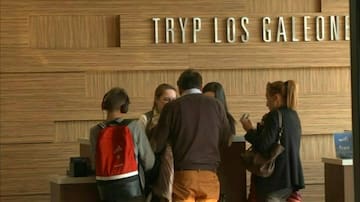 Hoteleros y agencias de viajes de la Comunitat Valenciana cargan contra el nuevo registro de viajeros, que "pondrá en desventaja competitiva a la autonomía"