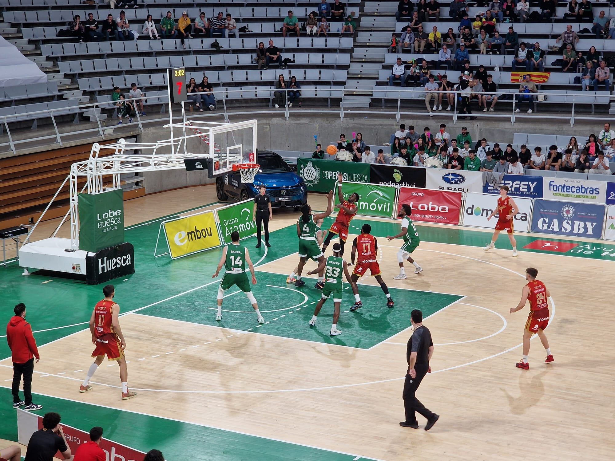 Lobe Huesca la Magia vencía en un gran partido a Godella