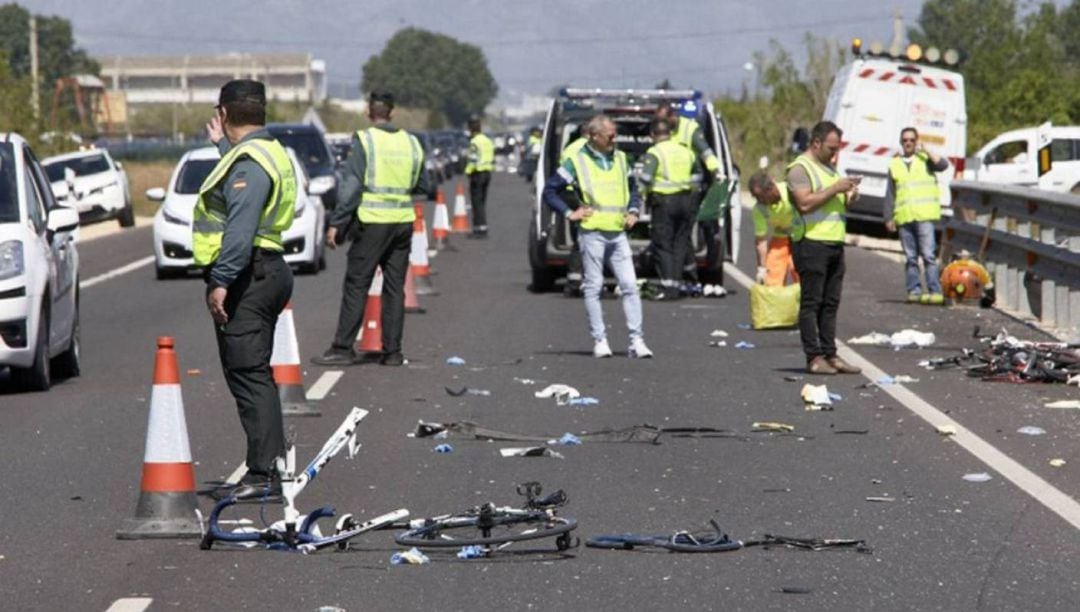 Atropello mortal de ciclistas el 7 de mayo de 2017 en la N-332 en Oliva 