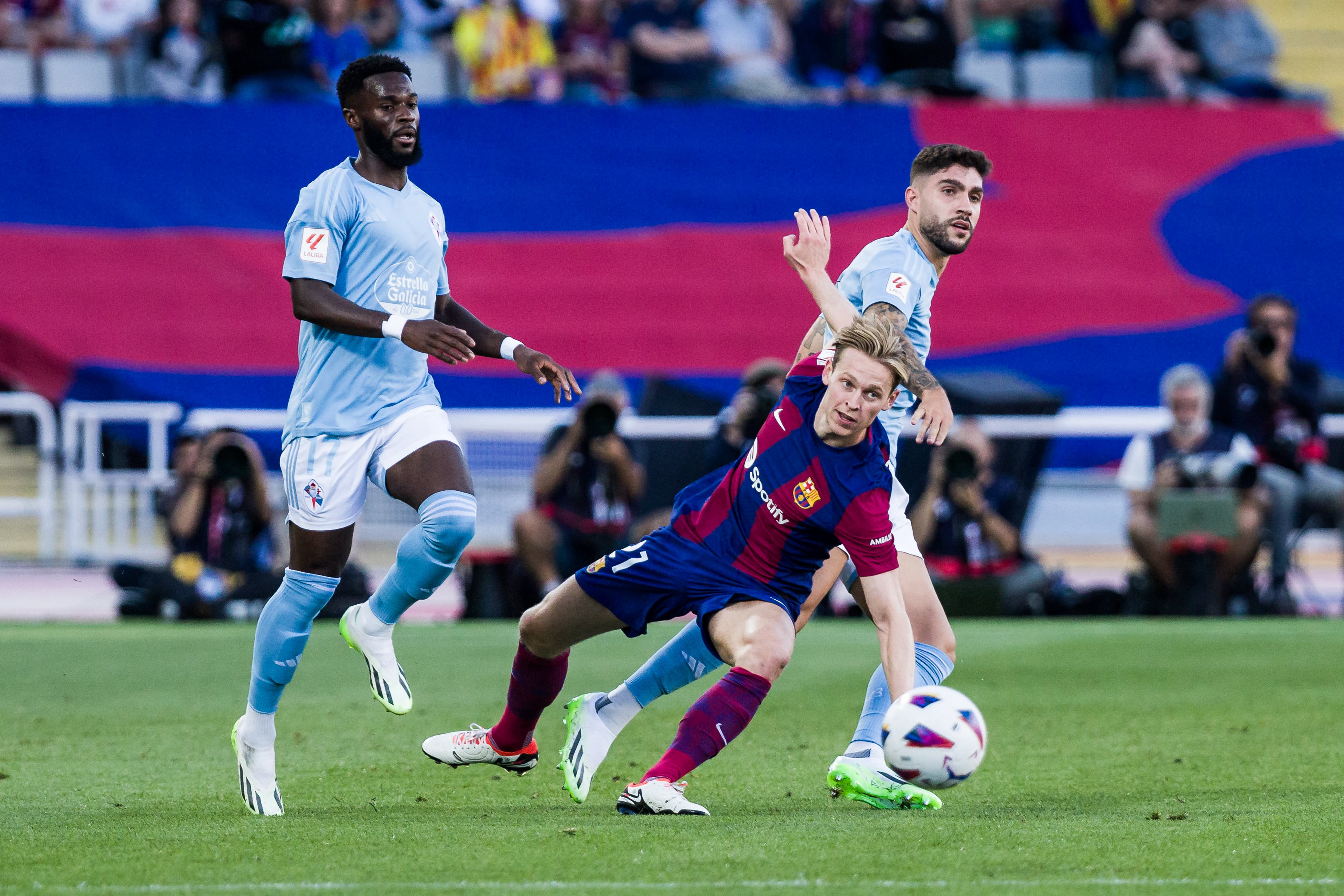 Frenkie de Jong, durante el partido entre el Barça y Celta, perteneciente a la sexta jornada de Liga. (Photo By Javier Borrego/Europa Press via Getty Images)