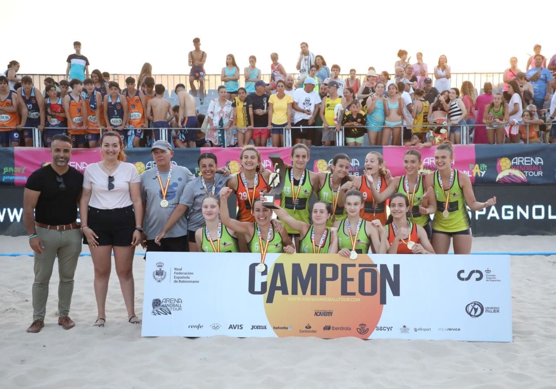 Club Handbol Xàbia Infantil Femenino, campeponas de la Copa de España.