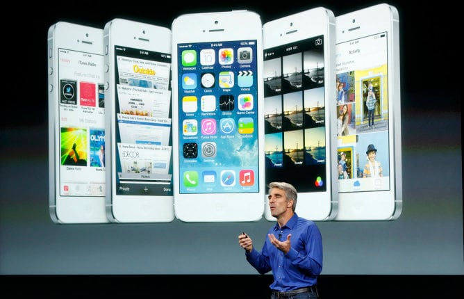 El vicepresidente senior de Ingeniería de Software de Apple, Craig Federighi, durante la presentación de Apple en California