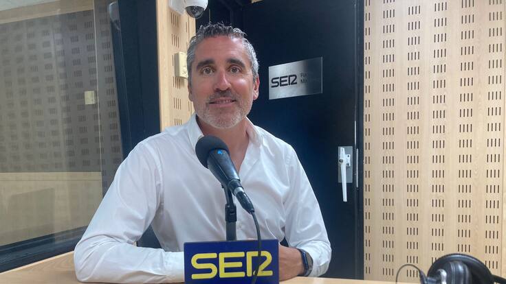 'Pasamos consulta con' Carles Recasens