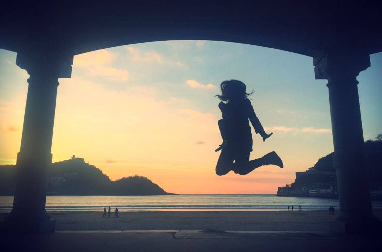 Imagen de archivo de un atardecer en La Concha.