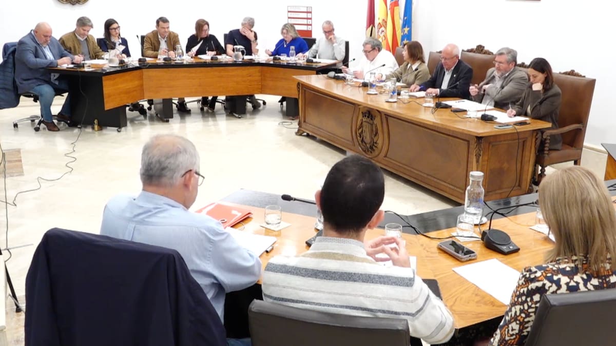 Dénia exige a la Generalitat la convocatoria urgente de las ayudas por paradas biológicas de 2025