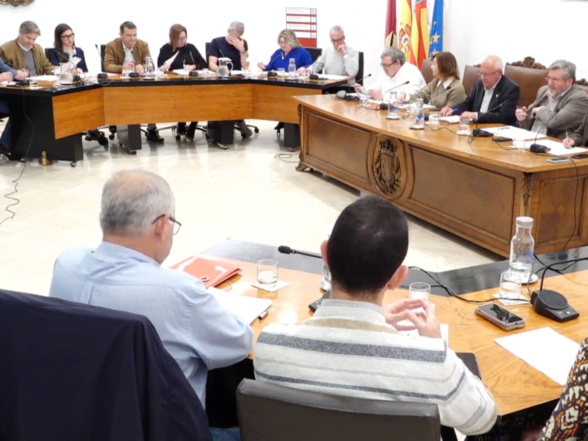 Dénia exige a la Generalitat la convocatoria urgente de las ayudas por paradas biológicas de 2025