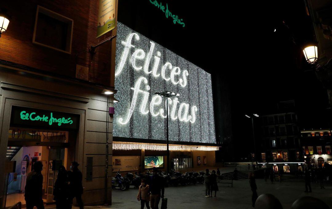 La fachada donde se montaba Cortylandia, este año con las nuevas luces de Navidad por motivos de seguridad.