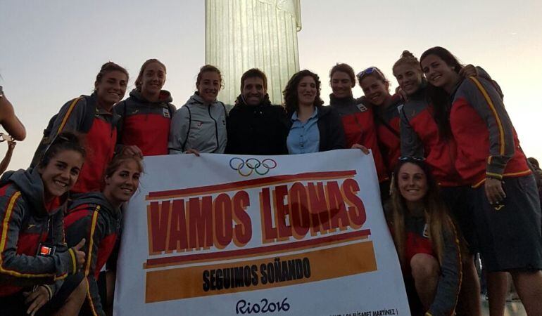 La selección española de rugby femenino inmortalizó su visita al Cristo de Corcovado tras una jornada de entrenamientos