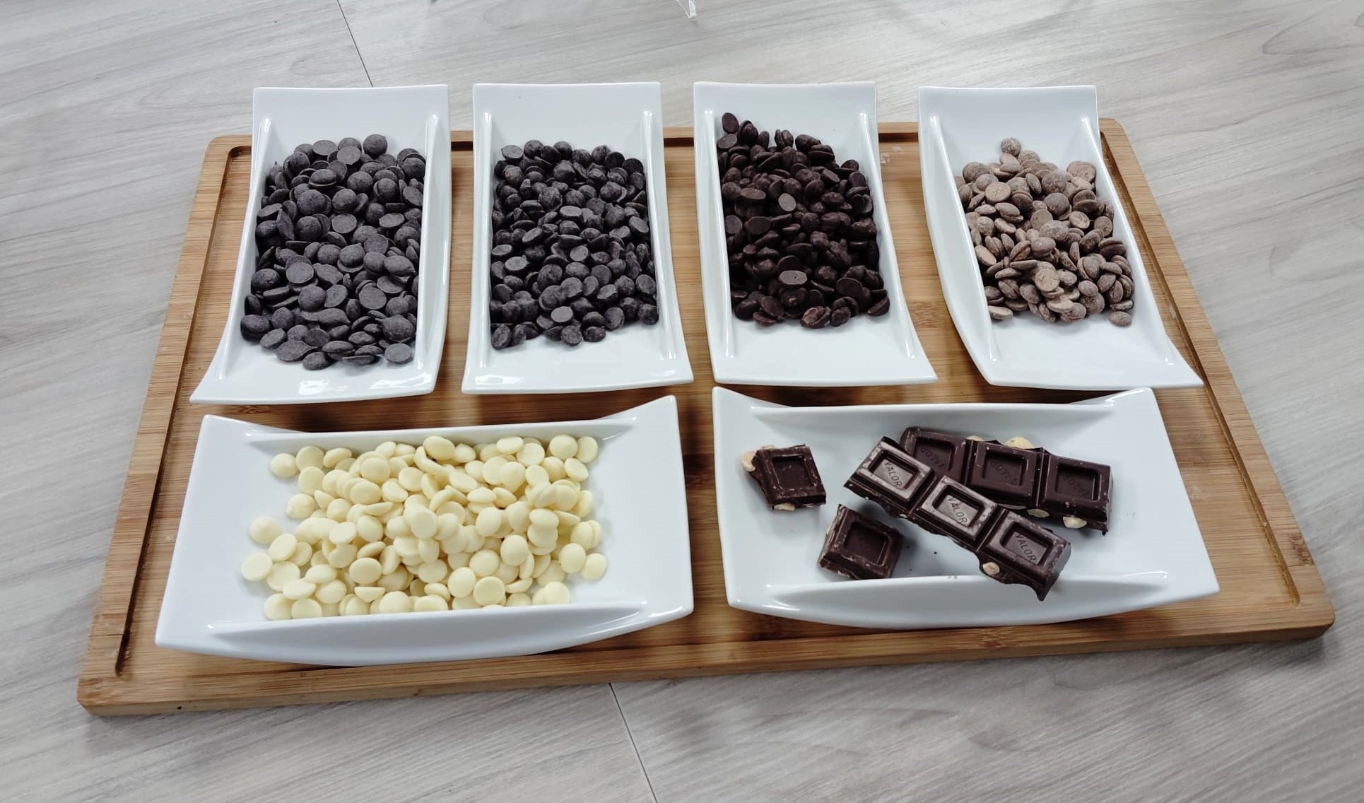 “Si tomamos unos diez gramos al día de un buen chocolate aprovechamos los polifenoles, que ayudan al antienvejecimiento y mejoran la piel".