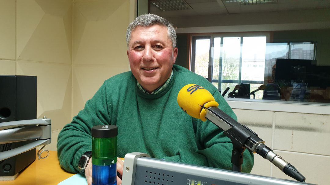 Javier Manrique durante la entrevista en La Ventana de Cantabria 