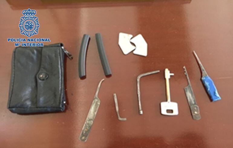 Han sido intervenidos materiales para la fabricación de útiles de cerrajería