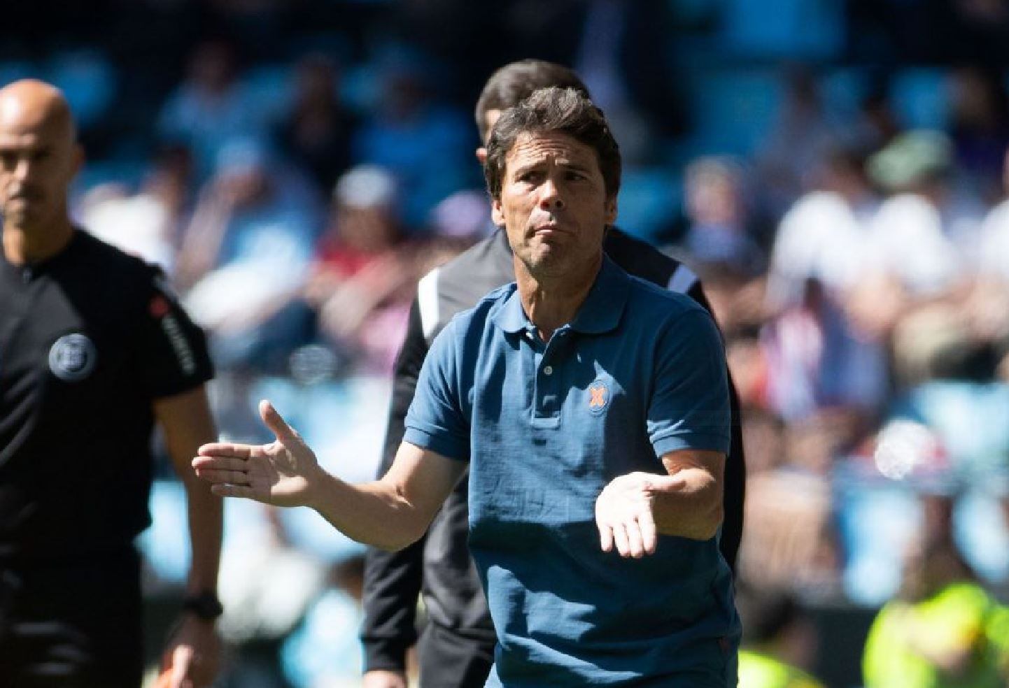 Rubi sigue fiel a su filosofía de sacar el balón jugado.