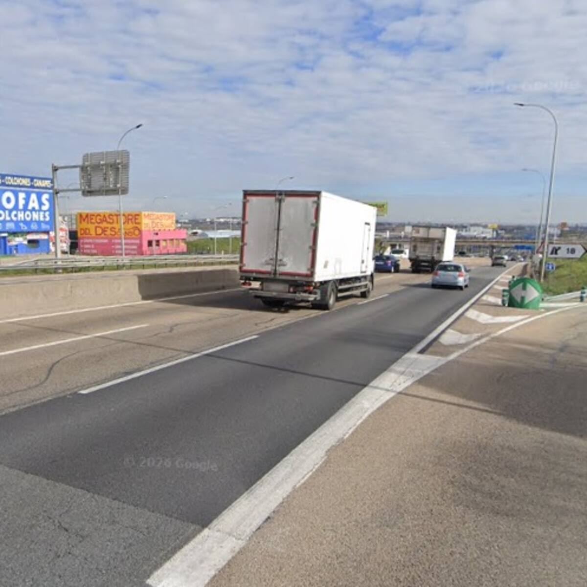 Rescatan a un hombre desorientado cuando cruzaba la A-42 en Parla