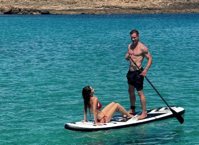 El porter alemany descansa a l'illa després d'un any complicat tant a nivell esportiu com personal.