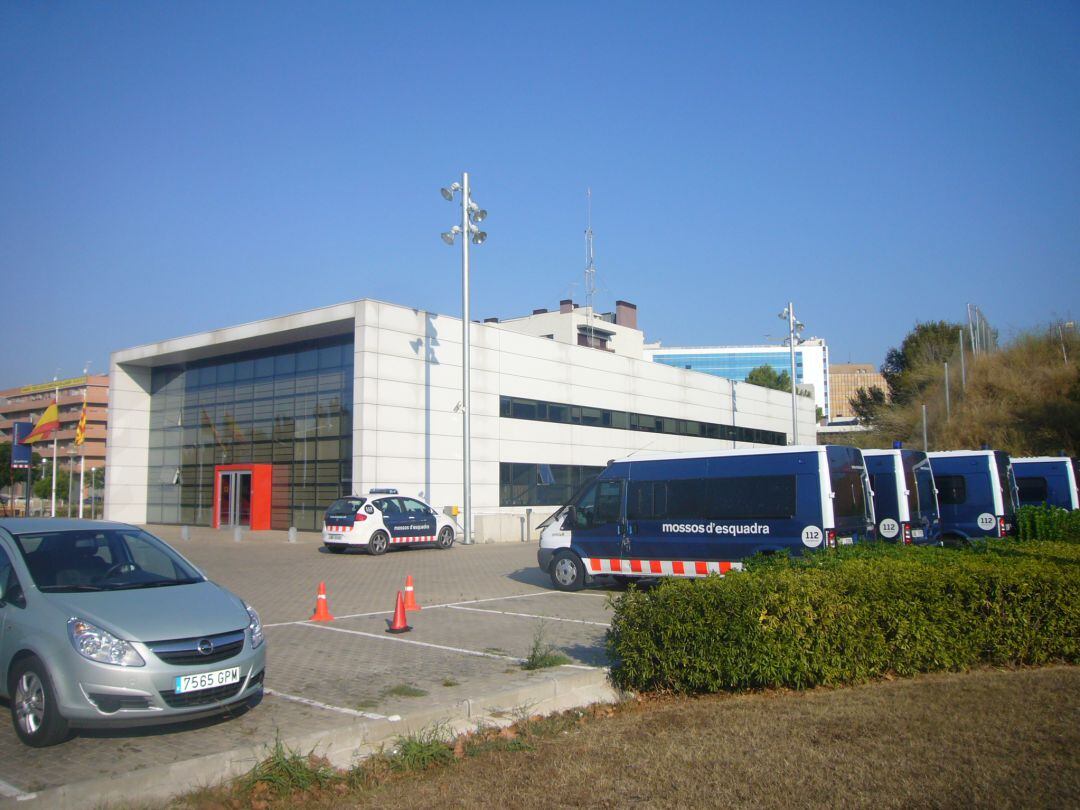 Comissaria dels Mossos d'Esplugues de Llobregat