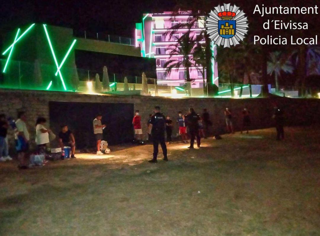 La Policía Local intervino en un botellón