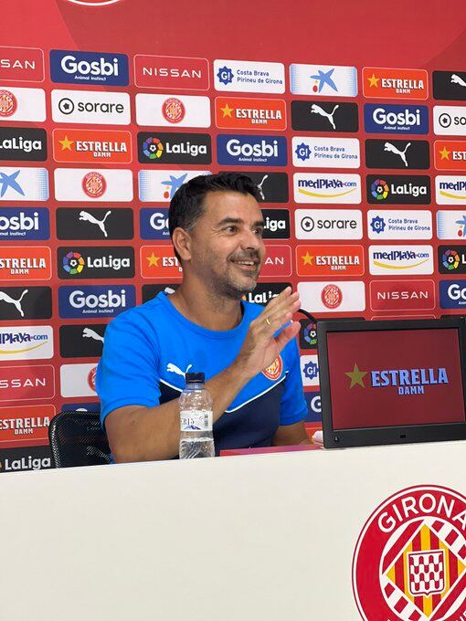 Míchel Sánchez a la roda de premsa prèvia al partit davant el Valladolid