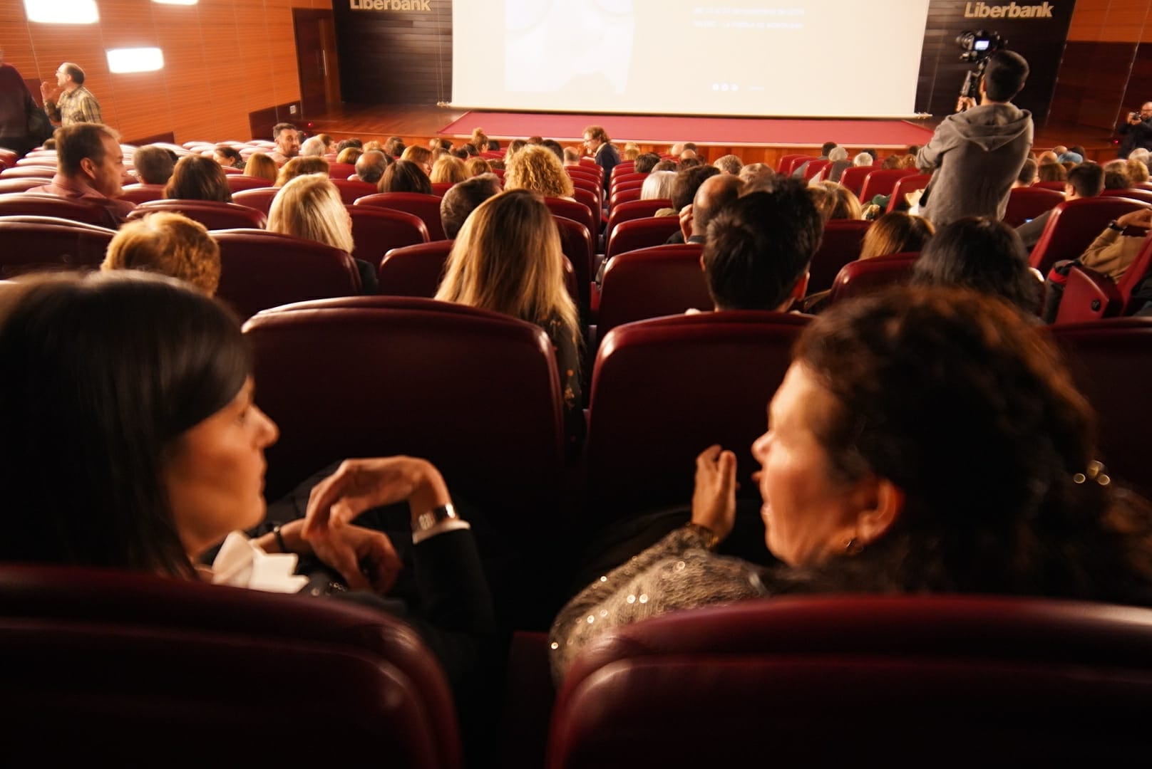 Imagen de archivo de una proyección durante el Festival CiBRA y con la colaboración de Los40 Classic, en el auditorio de la calle Talavera de Toledo
