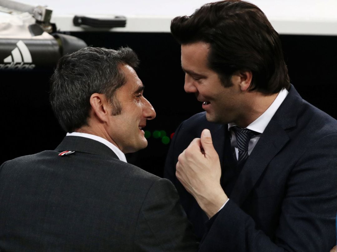 Valverde y Solari en el banquillo del Bernabéu