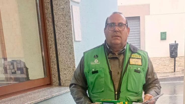 Entrevista al agente de lotería de la ONCE, Francisco Alcaraz