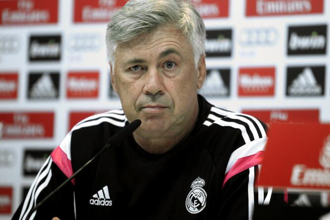 Ancelotti, durante la rueda de prensa en Valdebebas