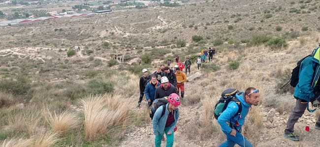 Montañitas en la inauguración de las vías Ferrata en Elda
