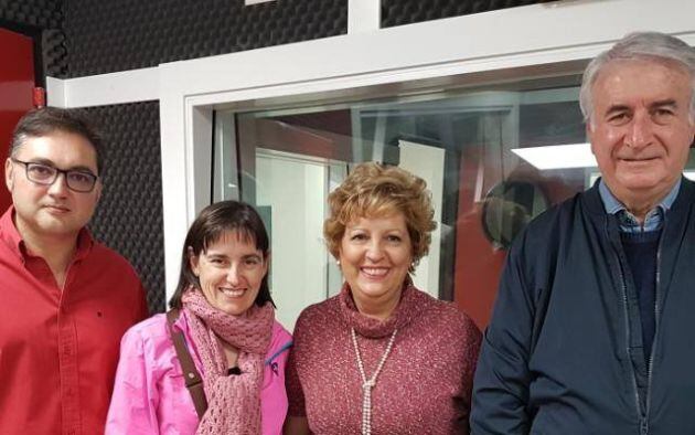 Rafael Romero, a la derecha, con nuestros colaboradores de "Entre fogones"