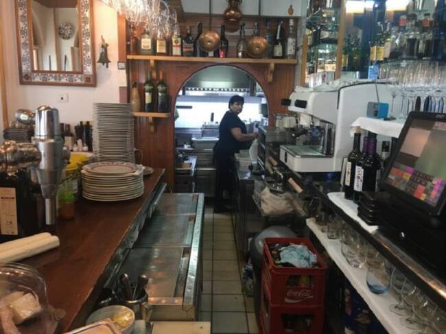 María Antúnez en la cocina de Taberna Luque. Córdoba