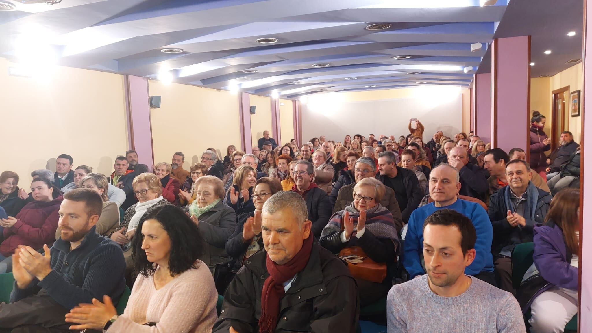 Público asistente a la presentación del mapa de Bedmar en el siglo XVI