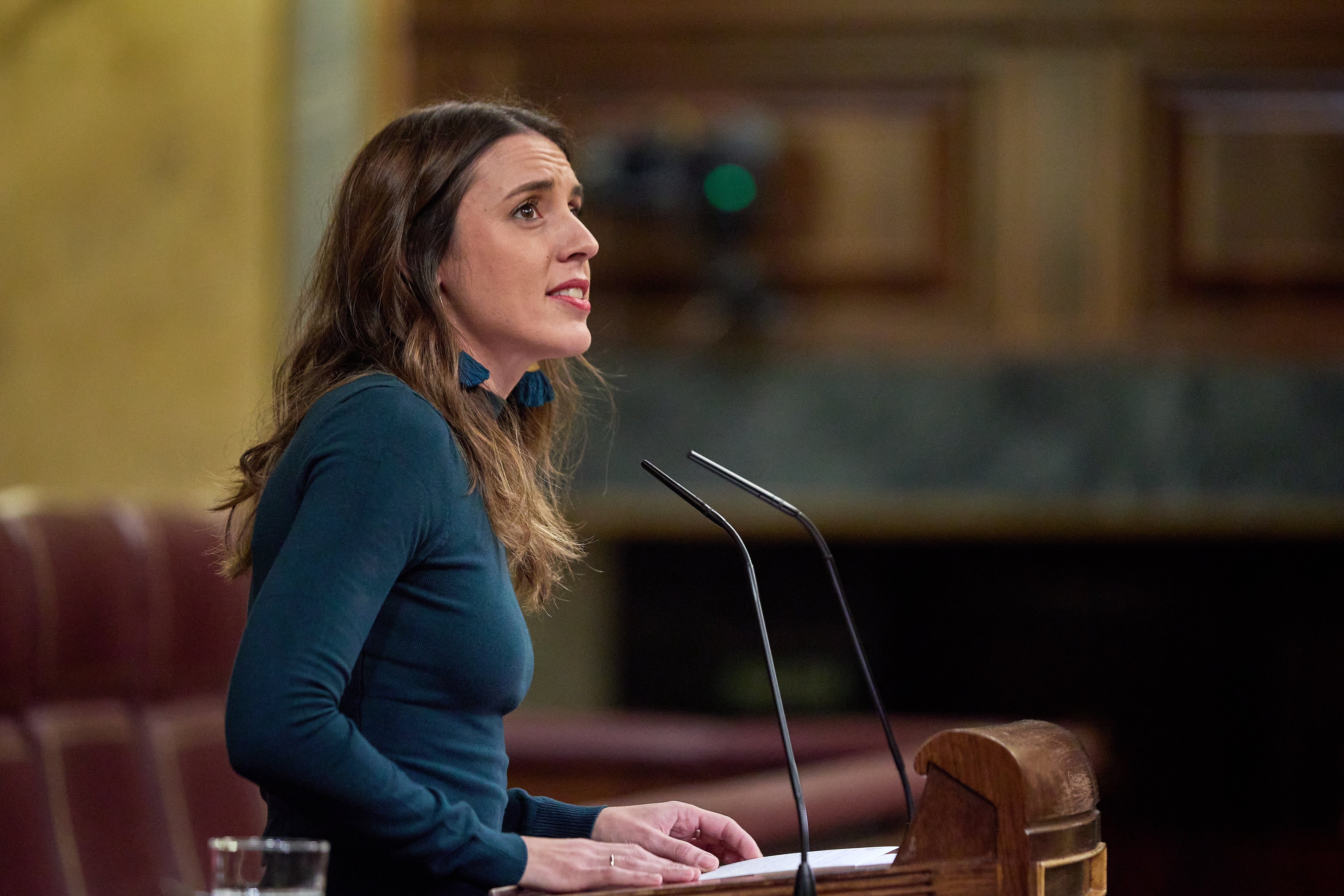 La ministra de Igualdad, Irene Montero, durante el pleno del Congreso que ha aprobado la reforma de ley del aborto