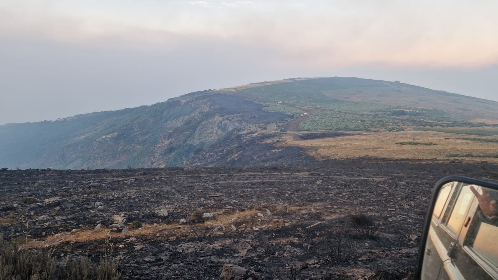 Una de las zonas quemadas en el entorno del Lago de Sanabria