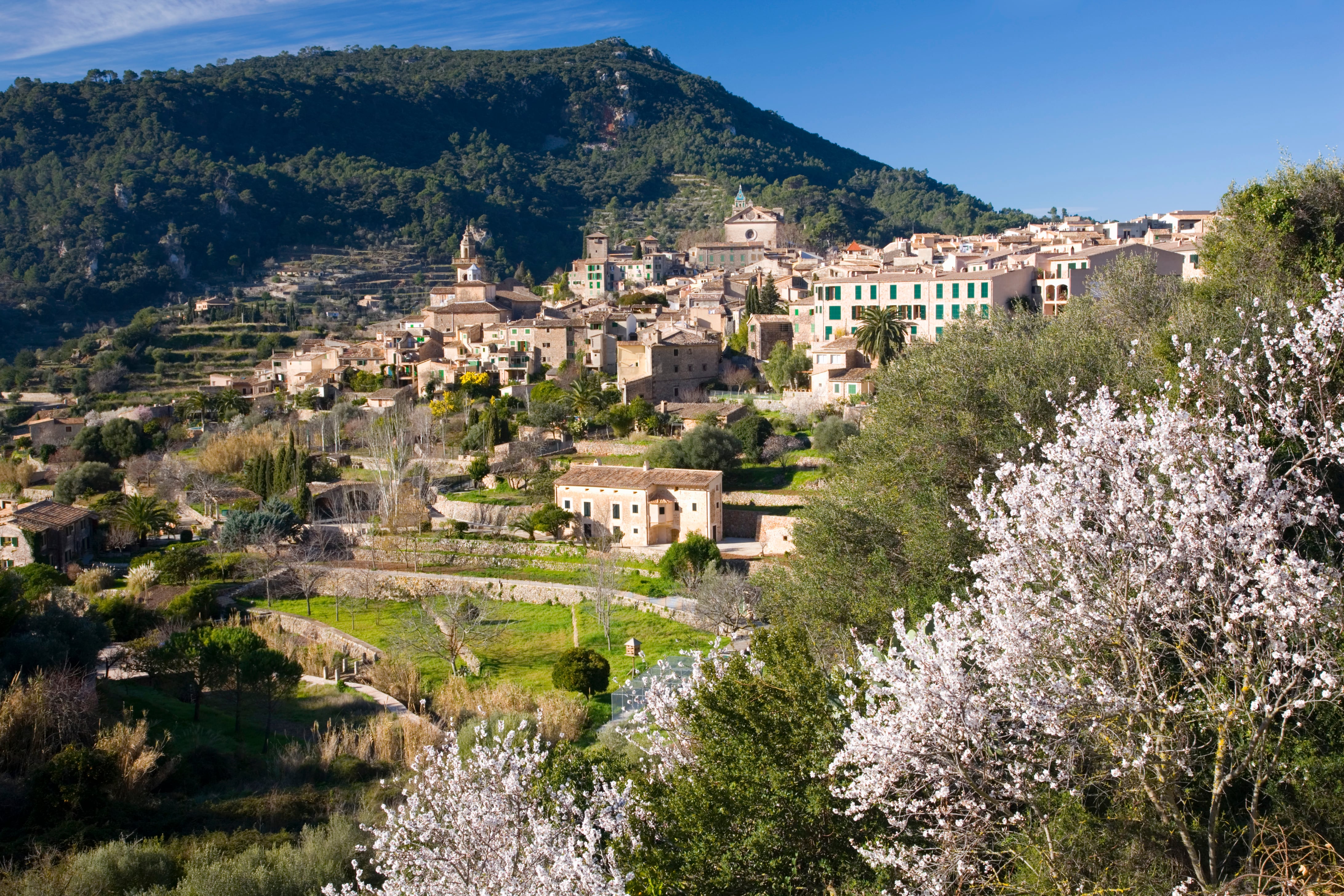 Imagen del bonito pueblo de Valldemossa, en Mallorca.