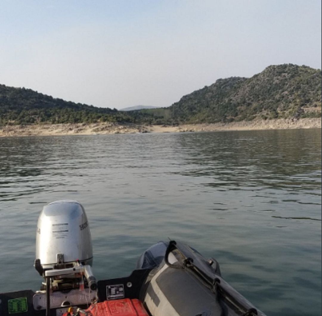 Imagen compartida en redes sociales por los bomberos que el sábado participaron en las labores de búsqueda en El Burguillo