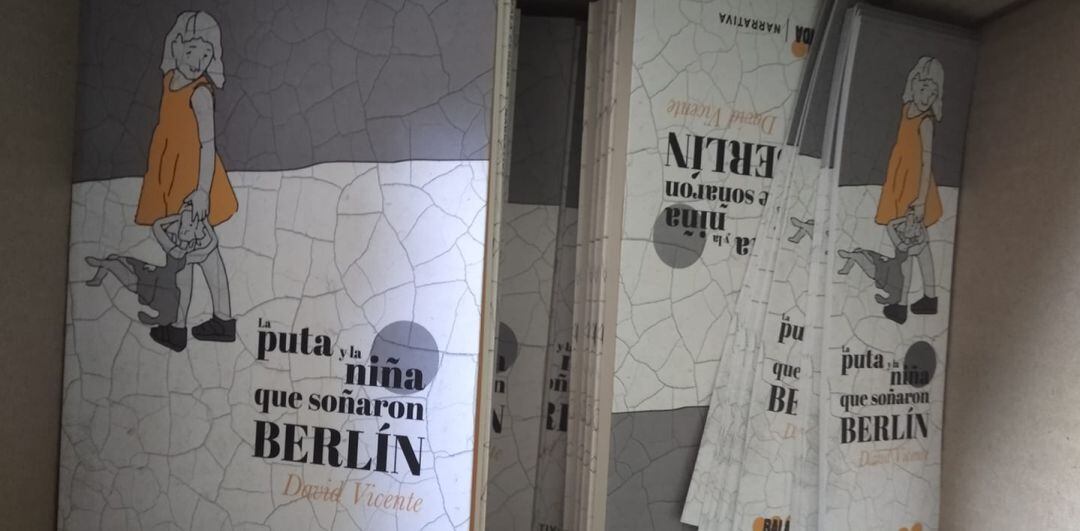 "La puta y la niña que soñaron Berlín", nuevo libro del escritor complutense. 
