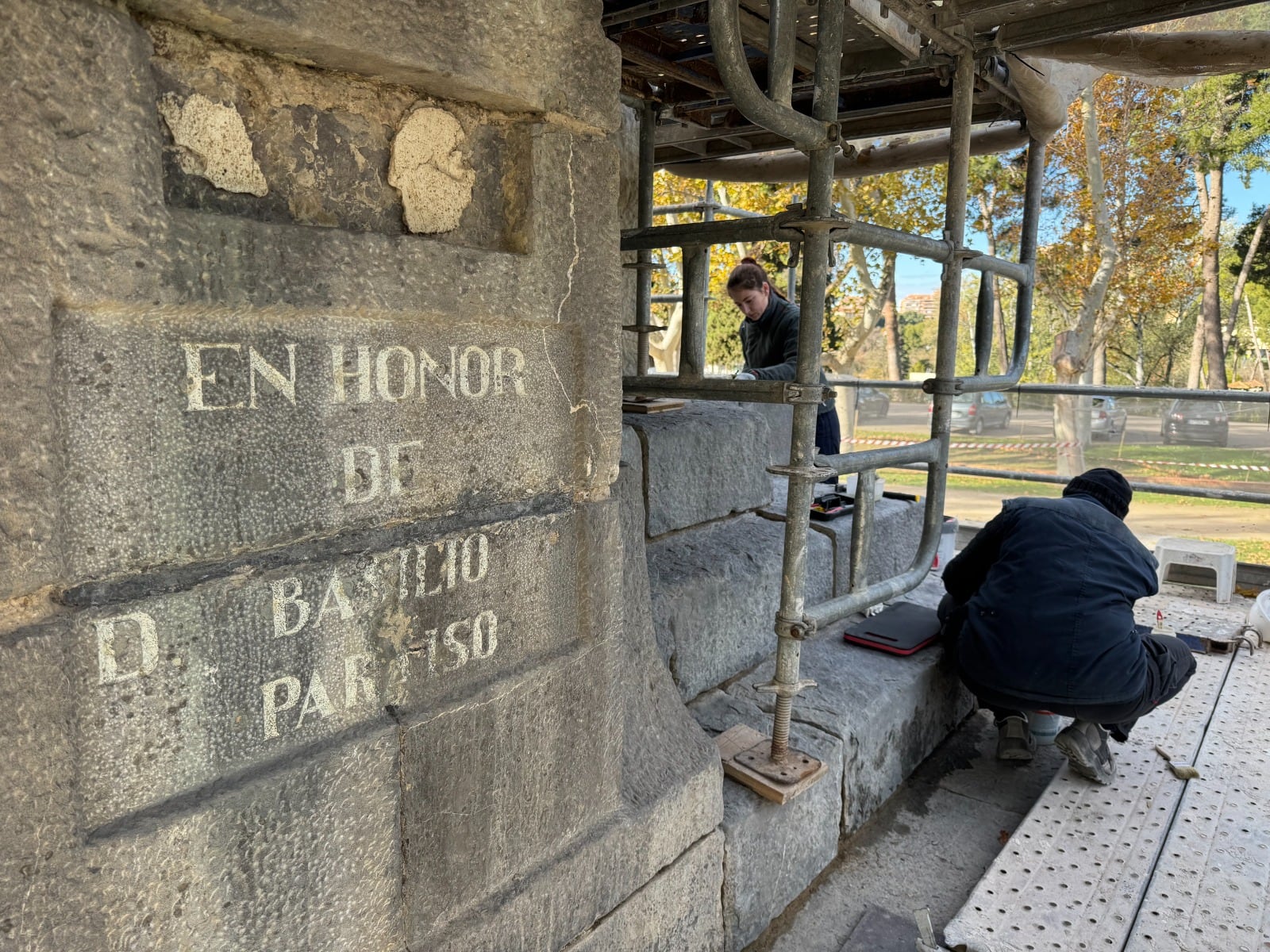 Trabajos de restauración en el monumento